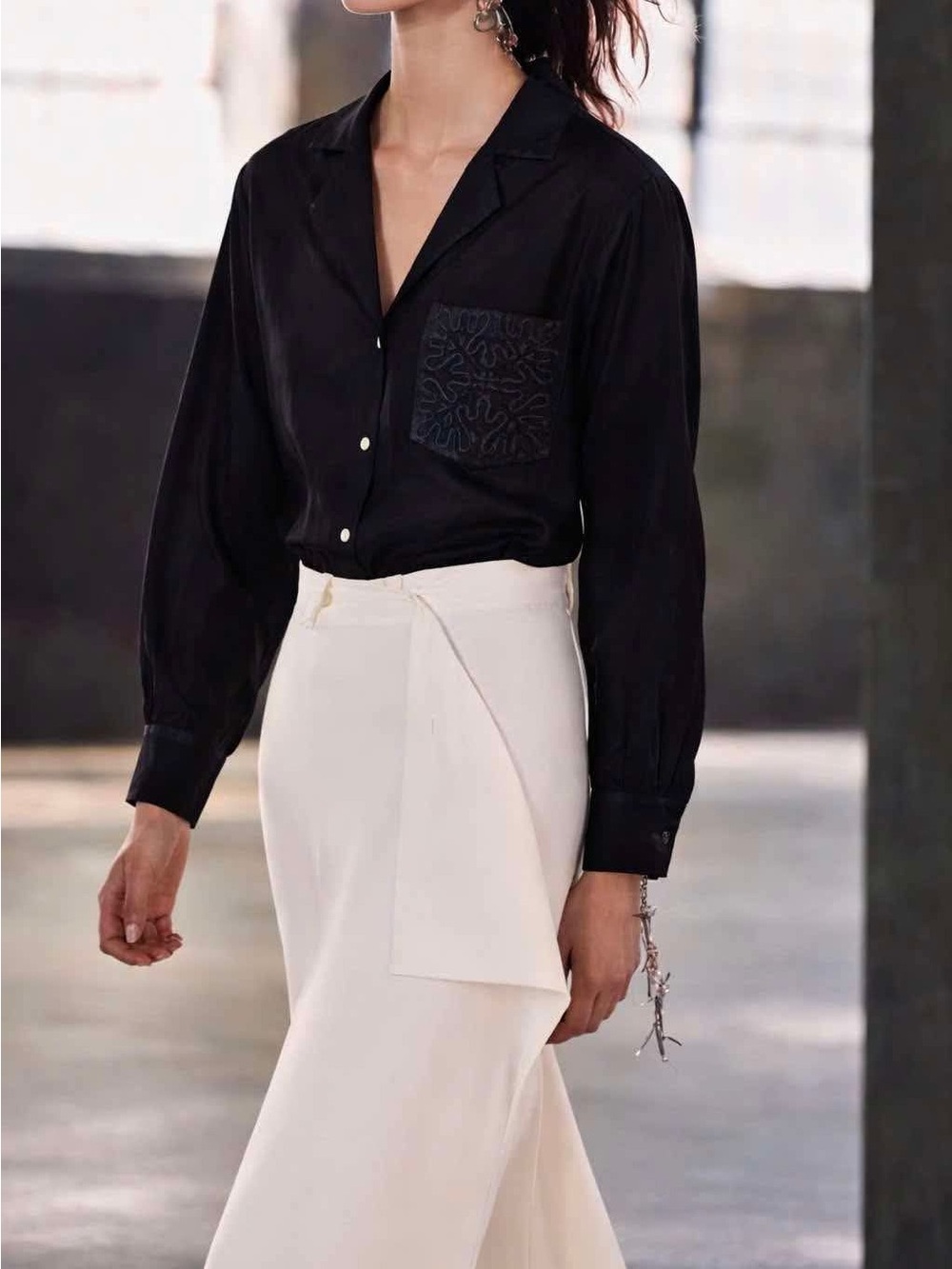 Vince Black Long-Sleeve Button-Up Blouse